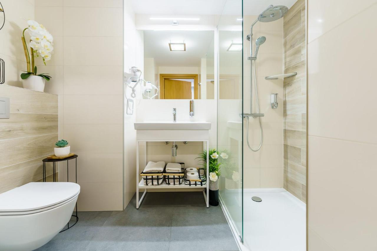 Seaside Apartament 616 Z Widokiem Na Morze Kolobrzeg Ngoại thất bức ảnh